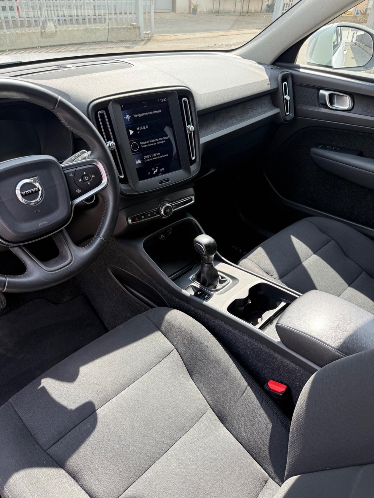 Volvo XC40 2.0 DIESEL 150cv