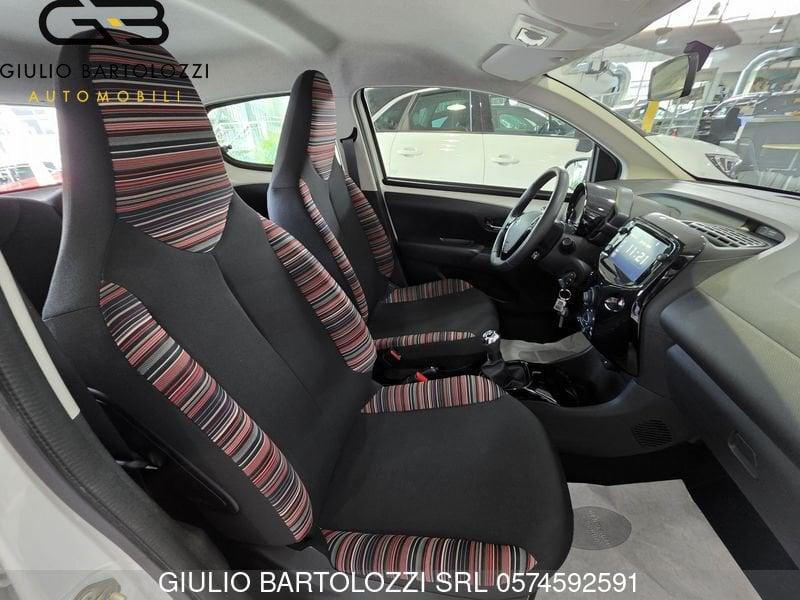 Citroën C1 VTi 72 5 porte Shine