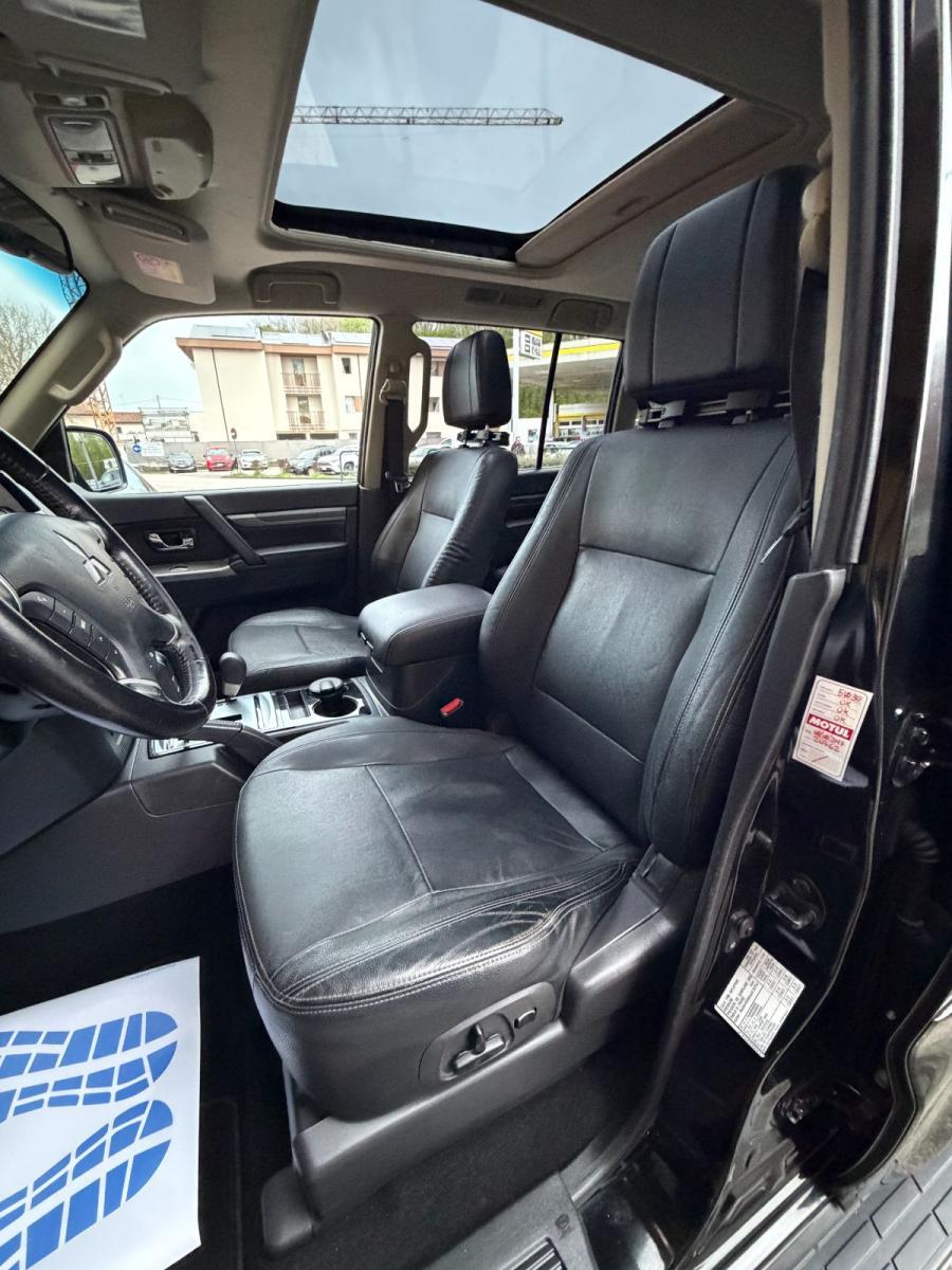 MITSUBISHI - Pajero - 3.2 DI-D 16V A/T 5p. Instyle #TAG.CERTIFICATI