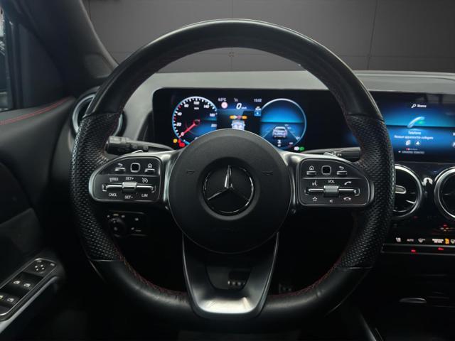MERCEDES-BENZ GLB 200 d Automatic AMG Line Premium