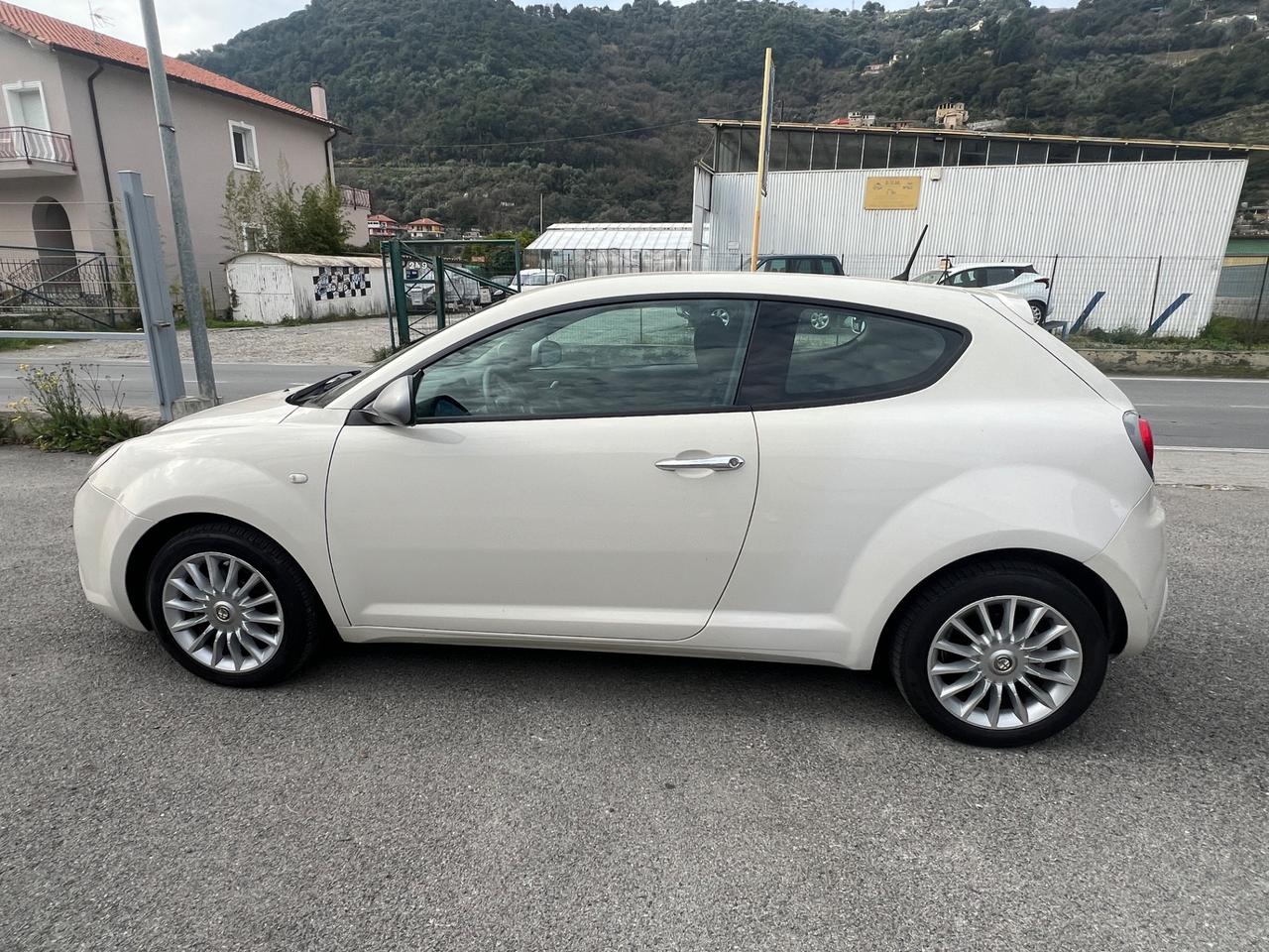 Alfa Romeo MiTo 1.3 JTDm 85 CV S&S Distinctive