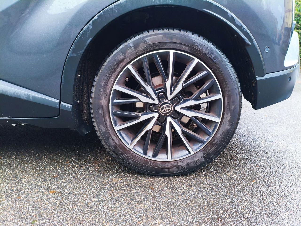 Toyota C-HR 1.8 HEV Lounge #8795