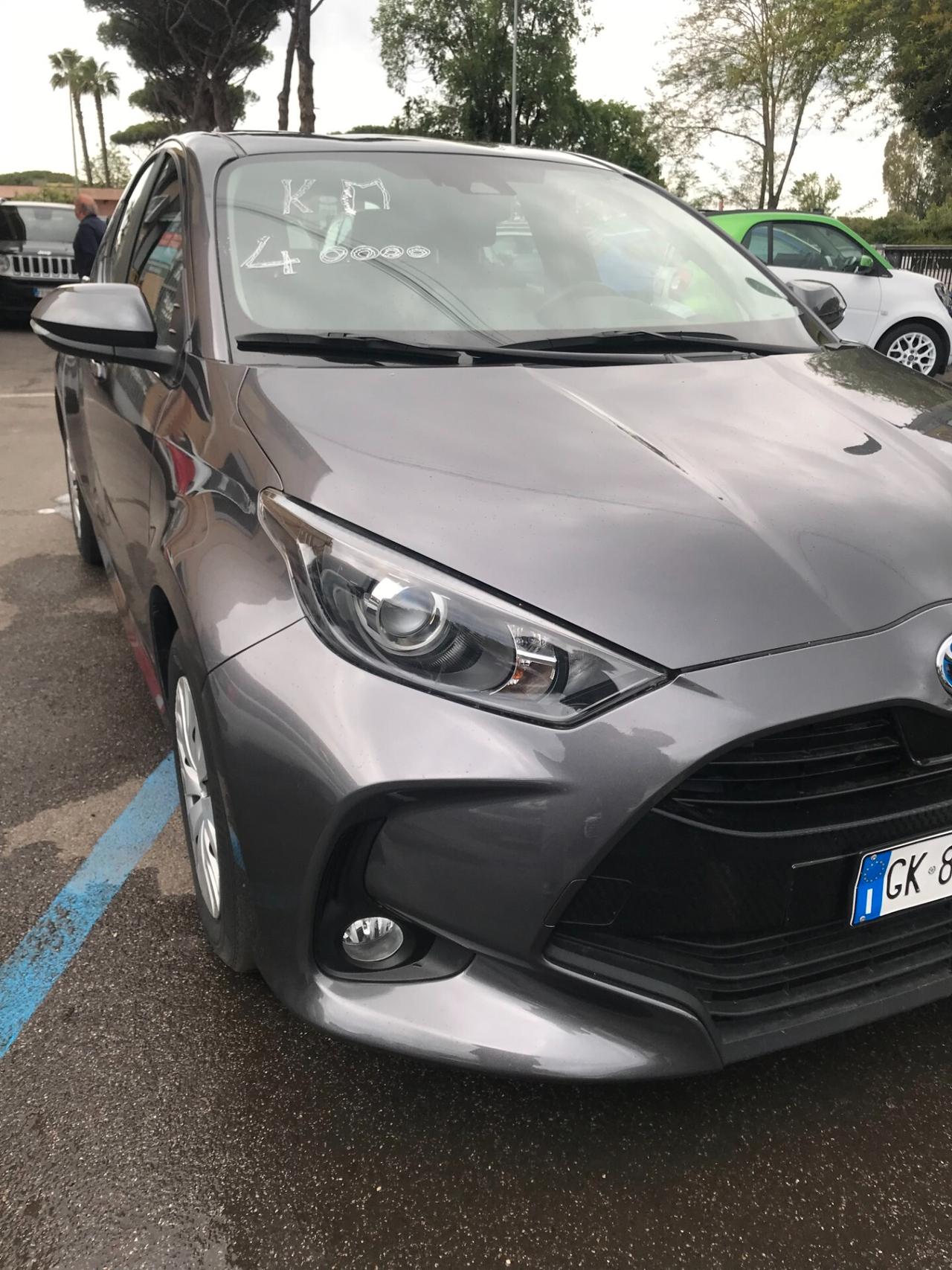 Toyota Yaris 1.5 Hybrid 5 porte Business