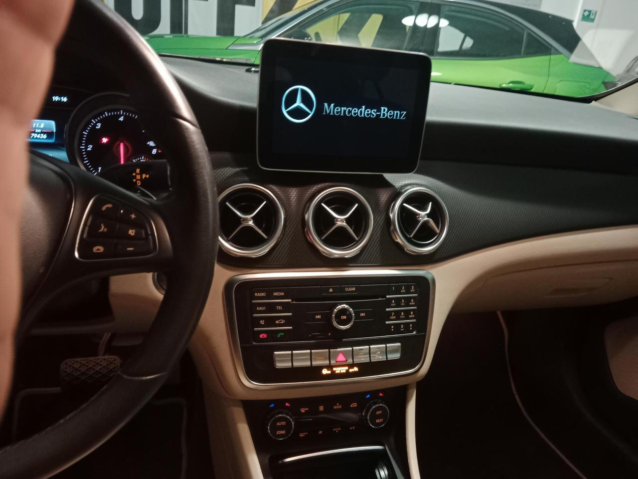 Mercedes-benz GLA 220 GLA 220 d Automatic Business