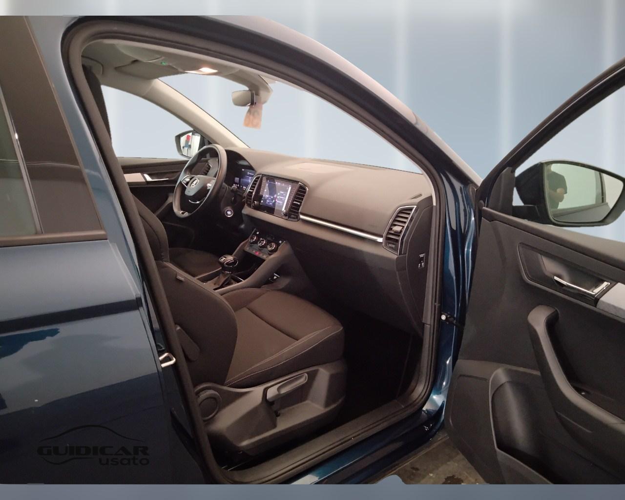 SKODA Karoq 2022 - Karoq 2.0 tdi evo Executive 115cv dsg