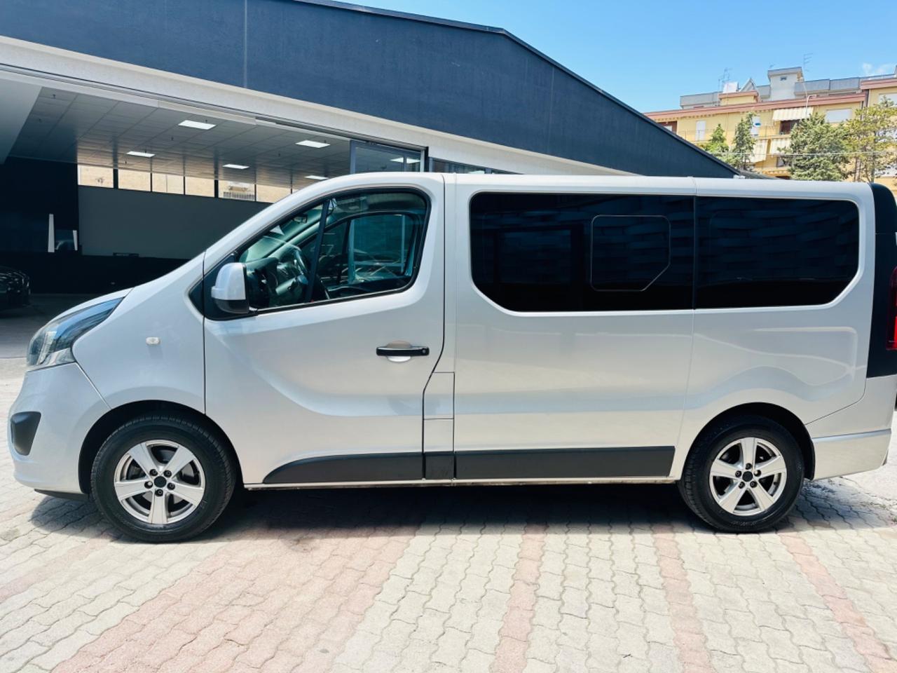 Opel Vivaro 27 1.6 CDTI PC-TN Combi9 posti 2017