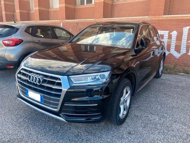 Audi Q5 2.0 TDI quattro S tronic Business Sport