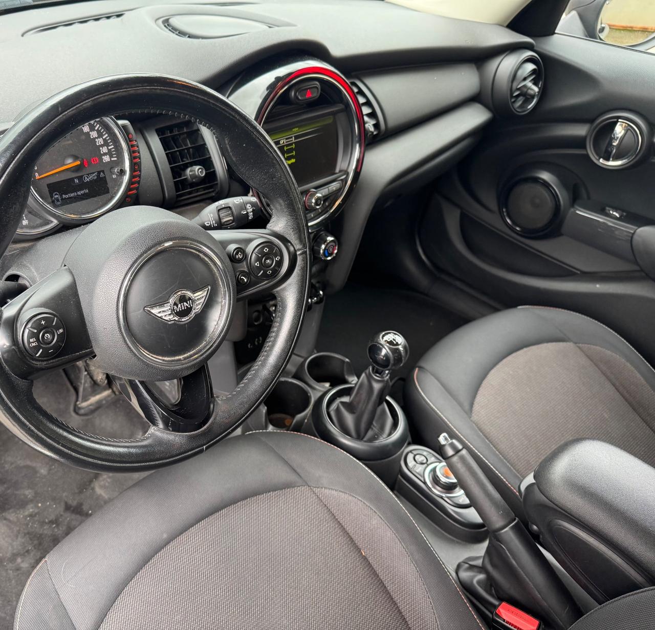 Mini 1.5 Cooper D Hype