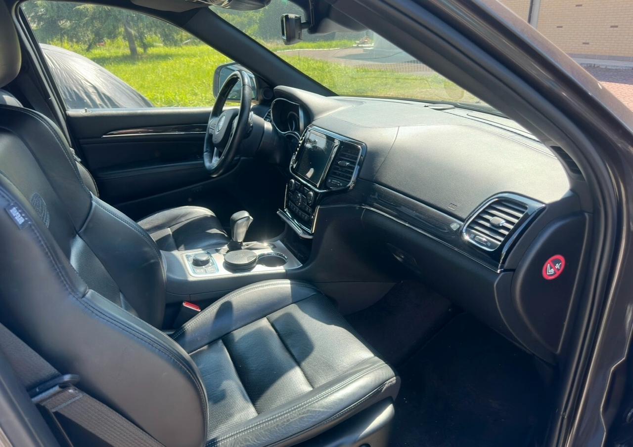 Jeep Grand Cherokee 3.0 V6 CRD 250 CV Multijet II Overland