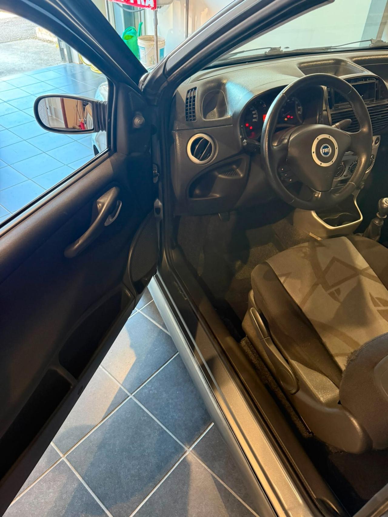Fiat Punto SPORTING - 100 MILA KM