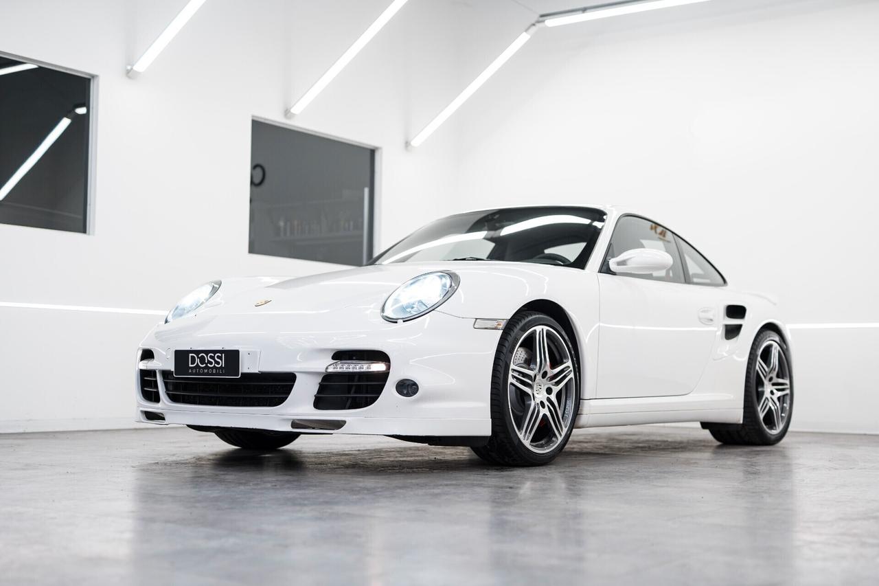 Porsche 911 Turbo Coupé MANUALE