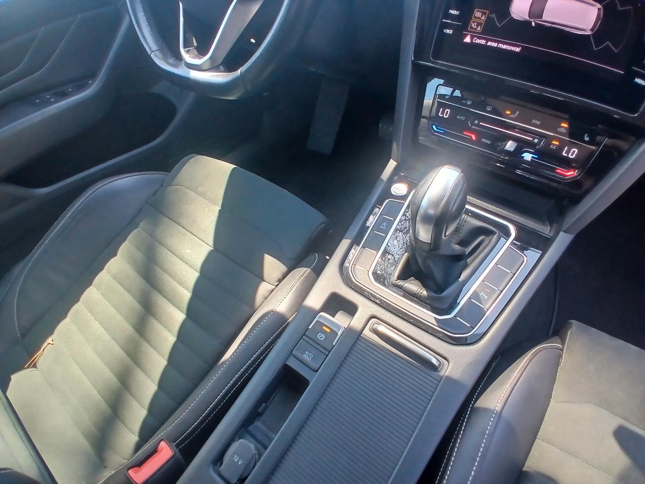 Volkswagen Passat Variant 1.5 TSI ACT DSG Business