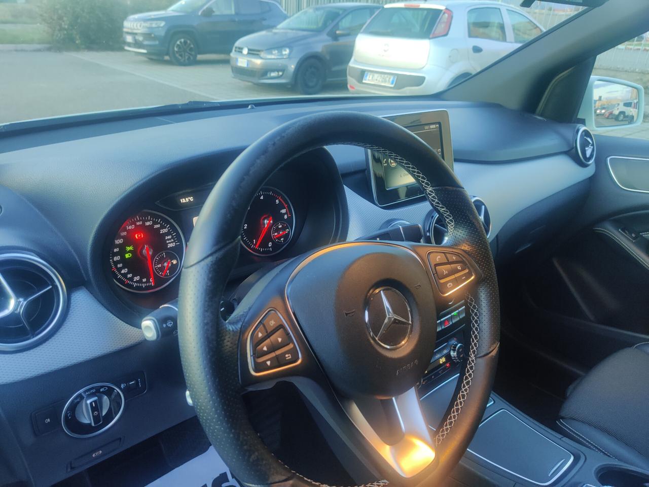 Mercedes-benz B 180 B 180 d Sport