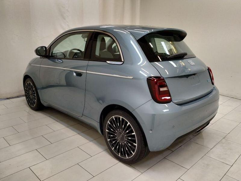 FIAT 500e 42 kWh La Prima