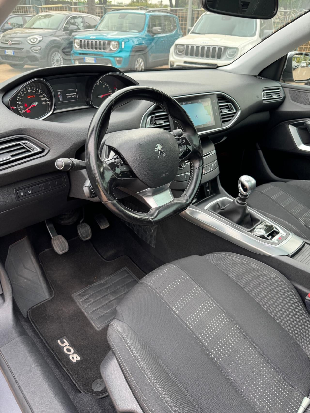 Peugeot 308 BlueHDi 120 S&S Allure