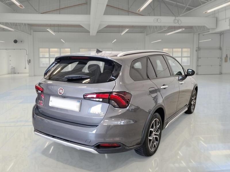 FIAT TIPO 1.5 130 CV HYBRID DCT7 CROSS STATION WAGON