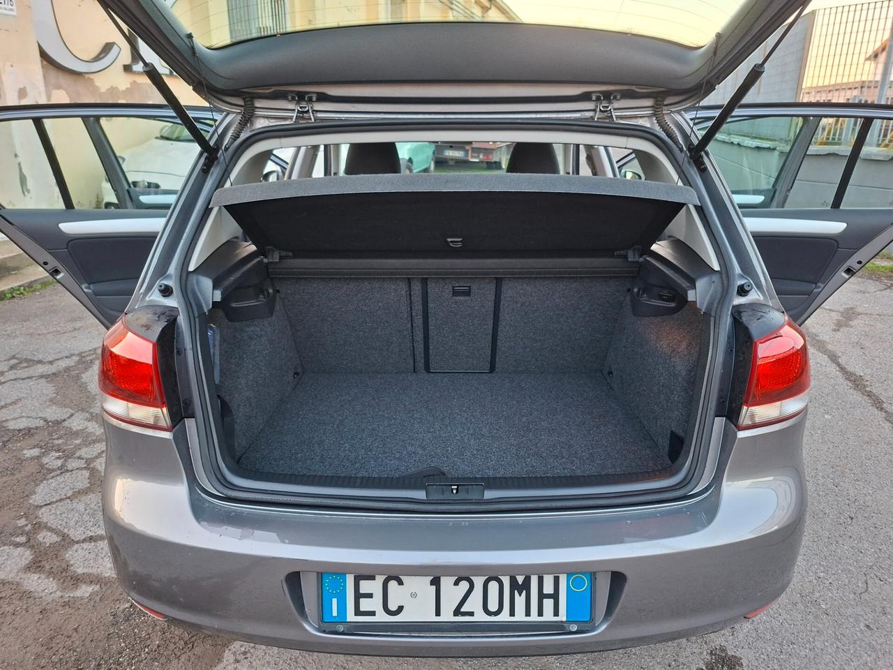 Volkswagen Golf 1.6 5p. Highline BiFuel