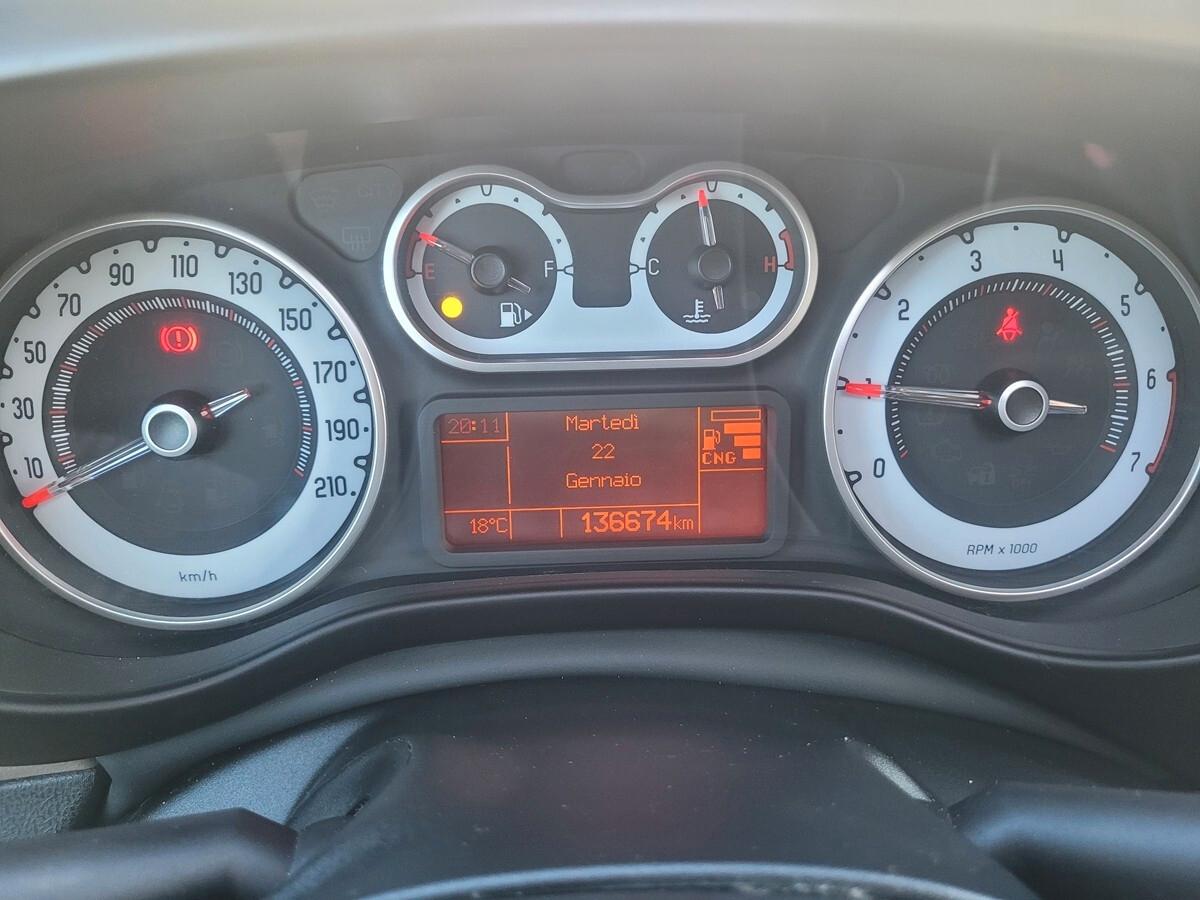 Fiat 500L 0.9 TwinAir Turbo Natural Power Lounge