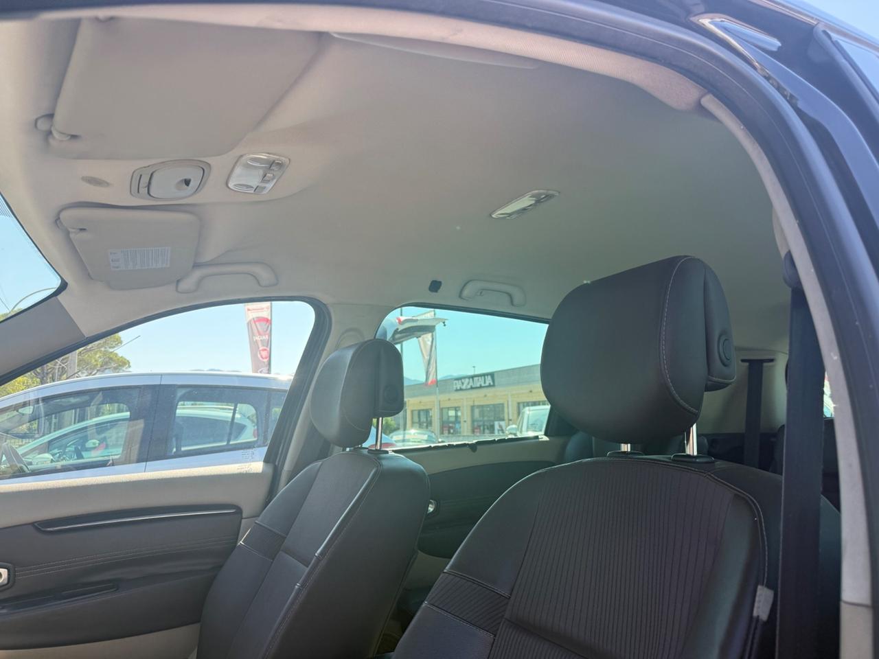 Renault Scenic Scénic X-Mod 1.9 dCi 130CV Dynamique