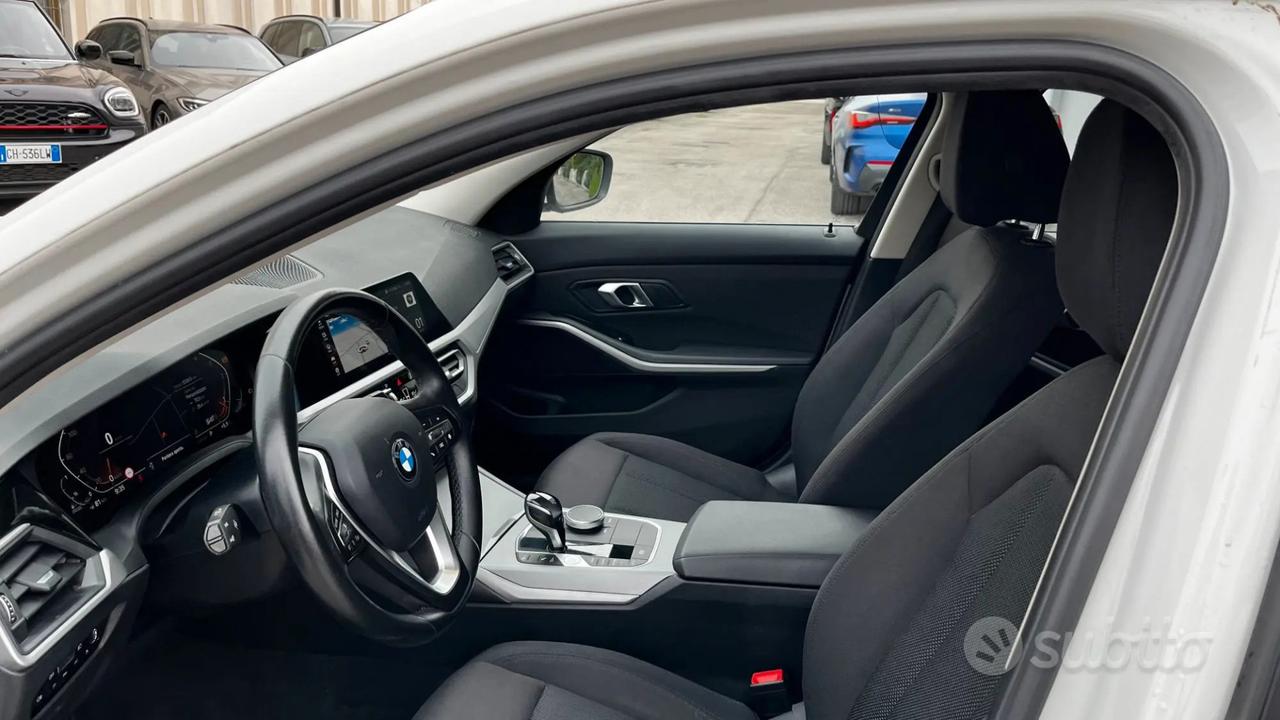 BMW 320D TOURING BUSINESS ADVANTAGE AUT.