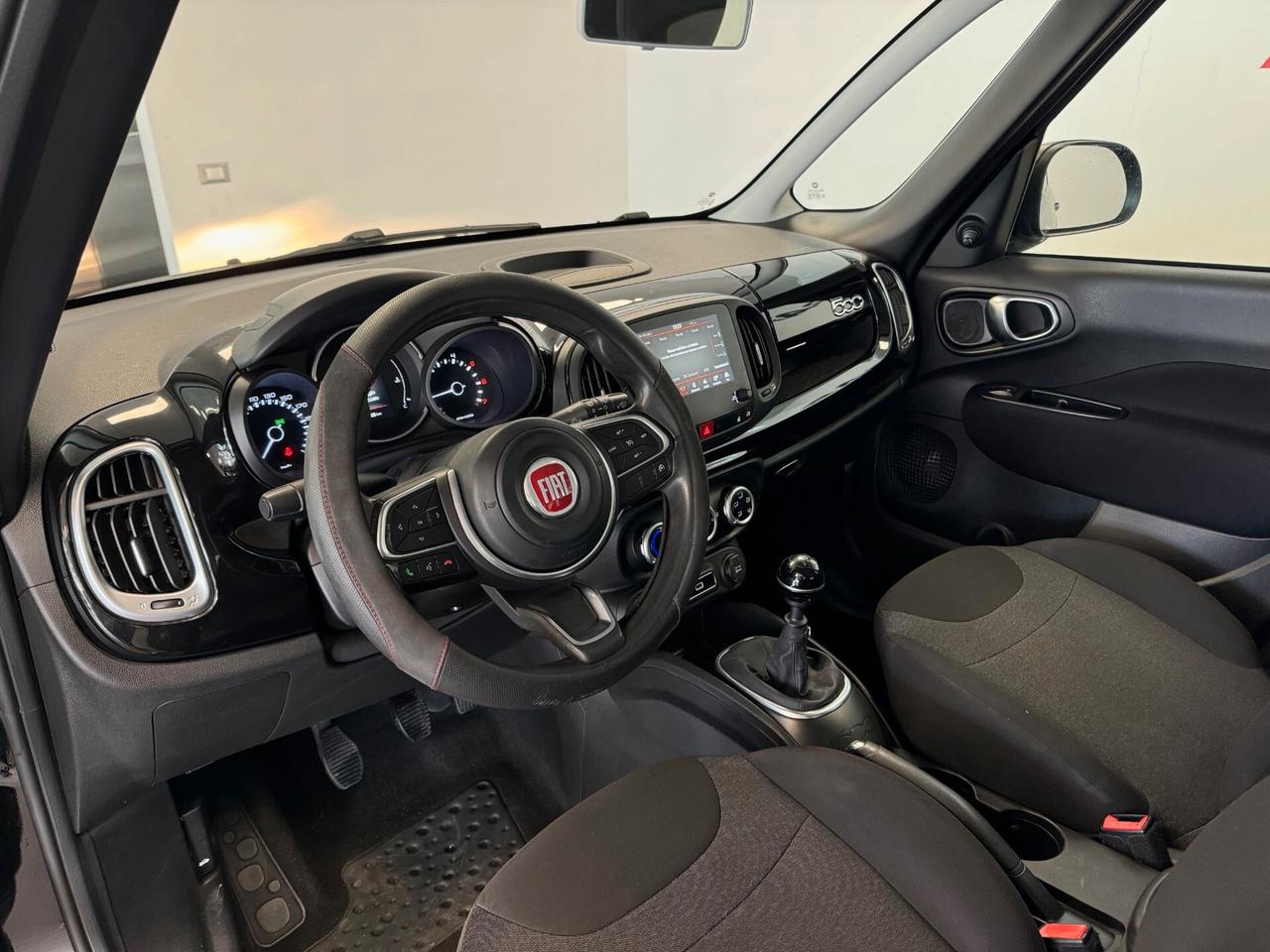 Fiat 500L 1.3 Multijet 95 CV Cross BLACK PACK PERFETTA