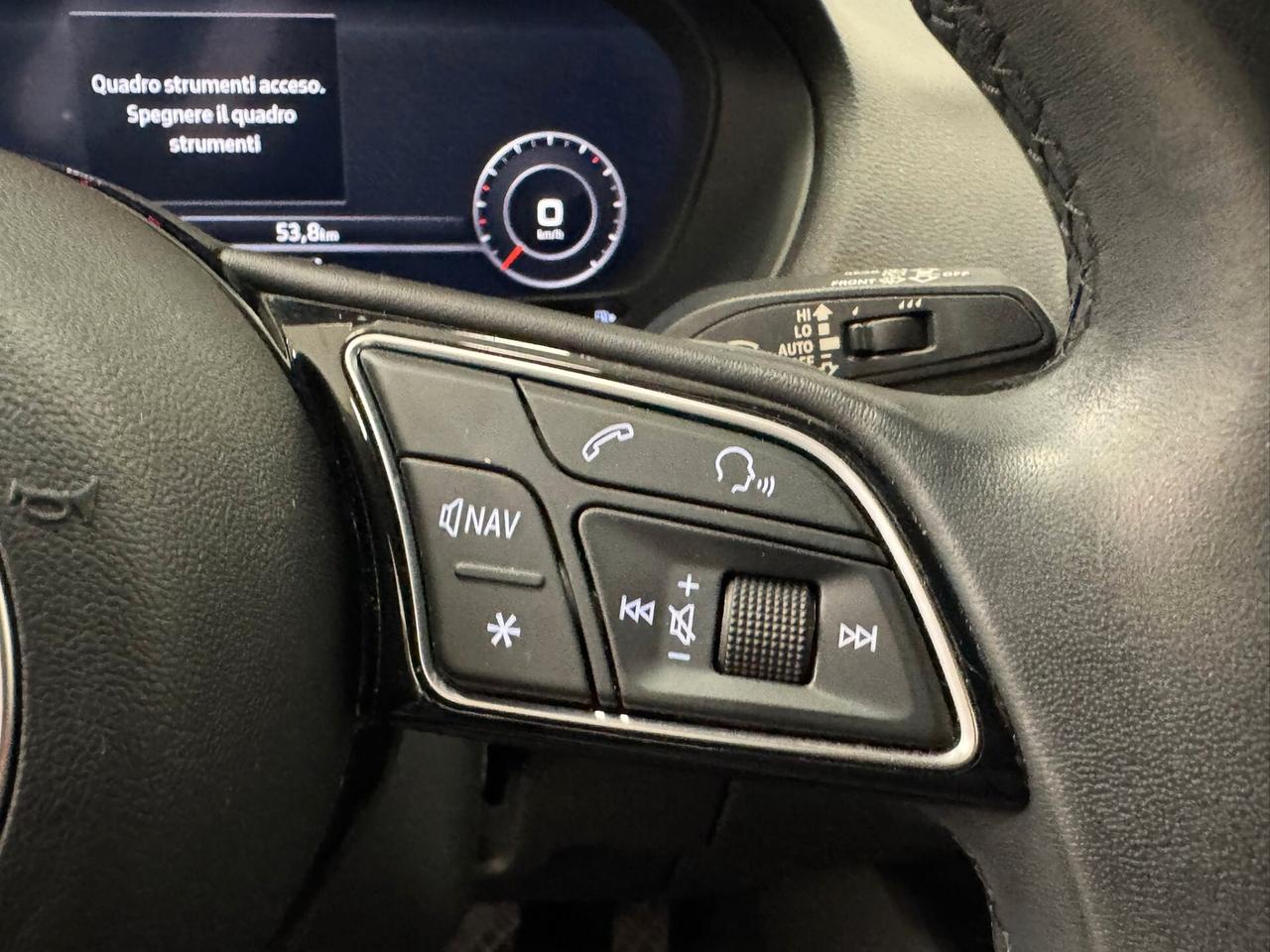 Audi Q2 35 TFSI Admired Advanced