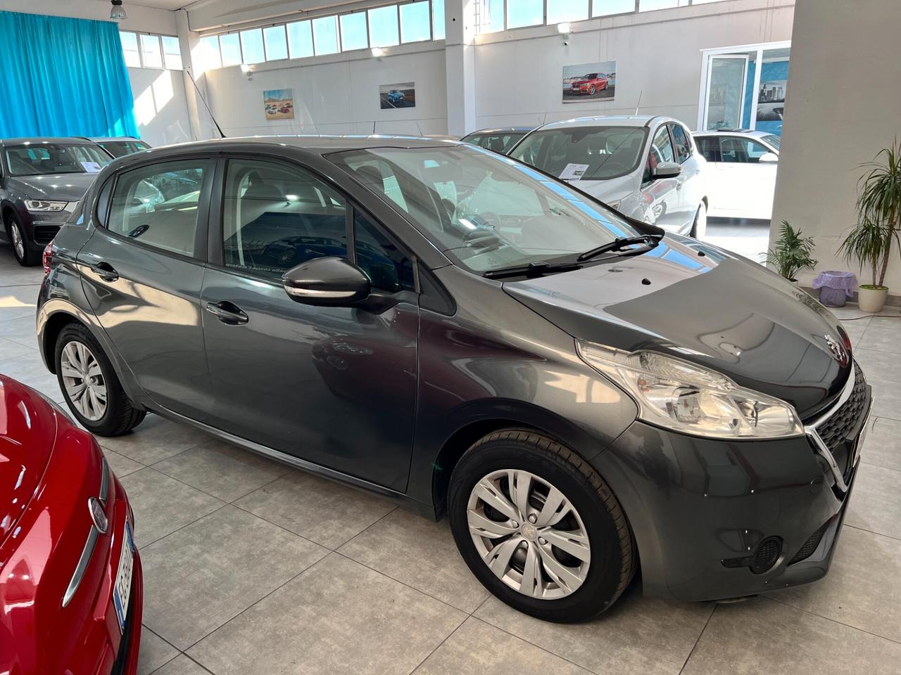 Peugeot 208 1.0 VTi 68 CV 5 porte Access 2013