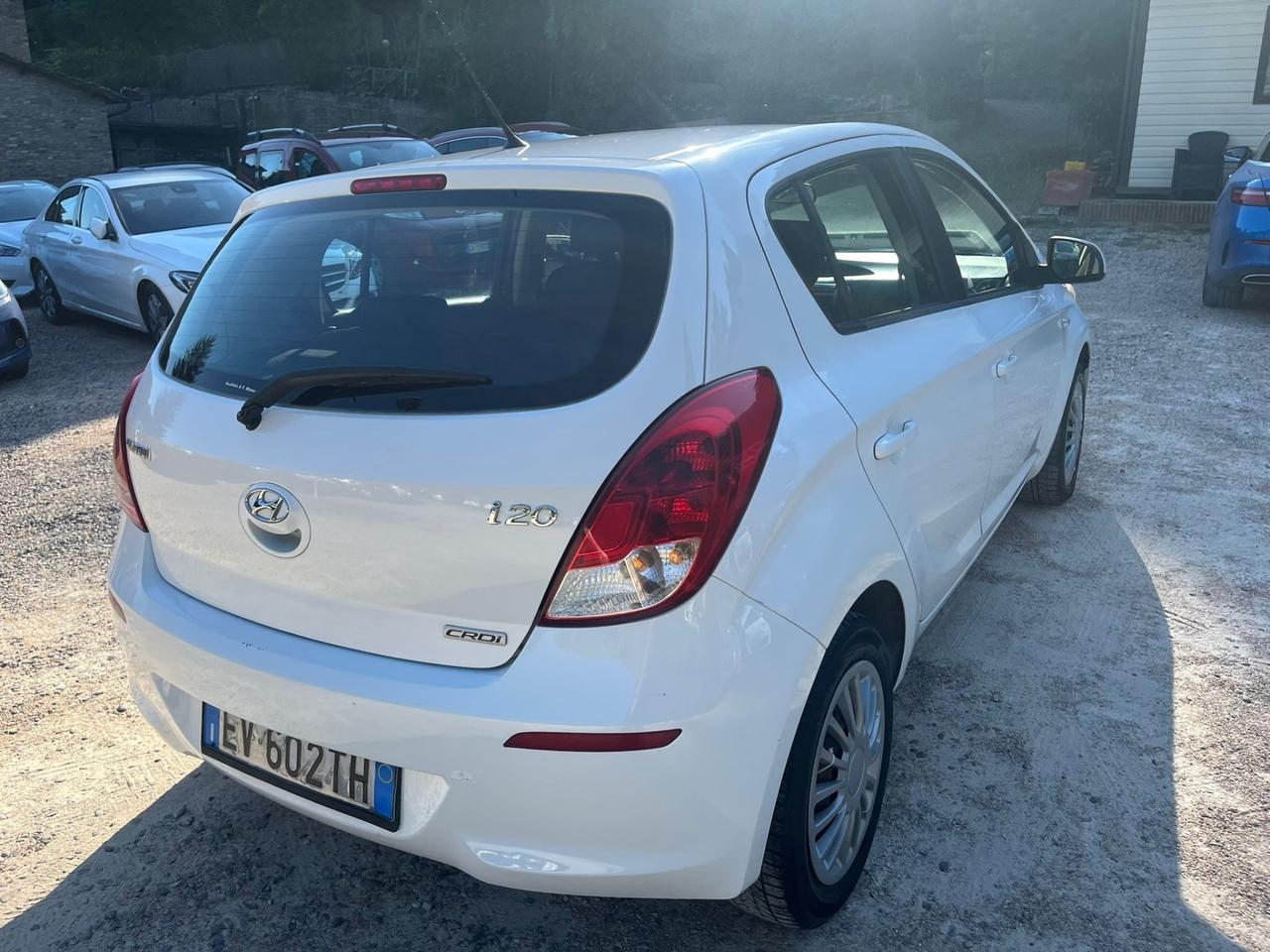 Hyundai i20 1.1 CRDi 5p. Sound Edition