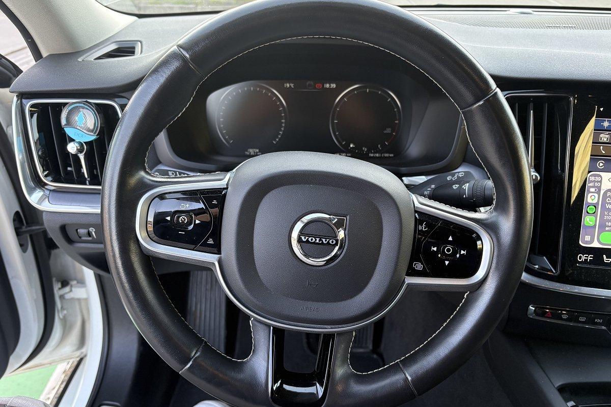 VOLVO V60 D4 AWD Geartronic Business Plus