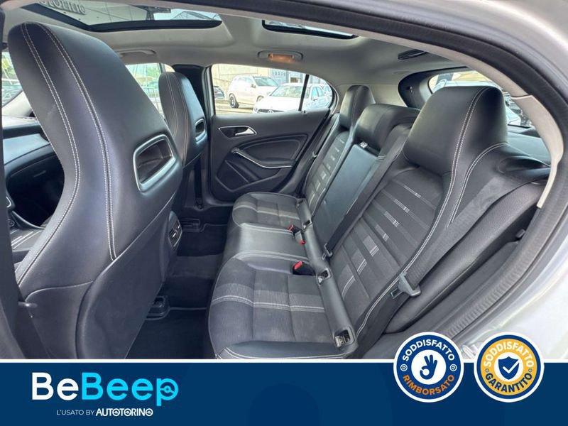 Mercedes-Benz GLA 200 D SPORT 4MATIC AUTO
