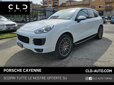 PORSCHE Cayenne 3.0 Diesel Platinum Edition GANCIO TRAINO