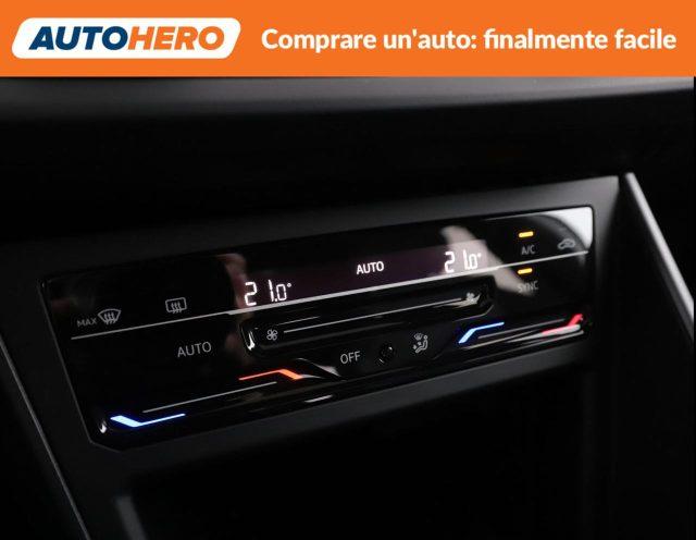 VOLKSWAGEN Taigo 1.0 TSI 110 CV DSG R-Line