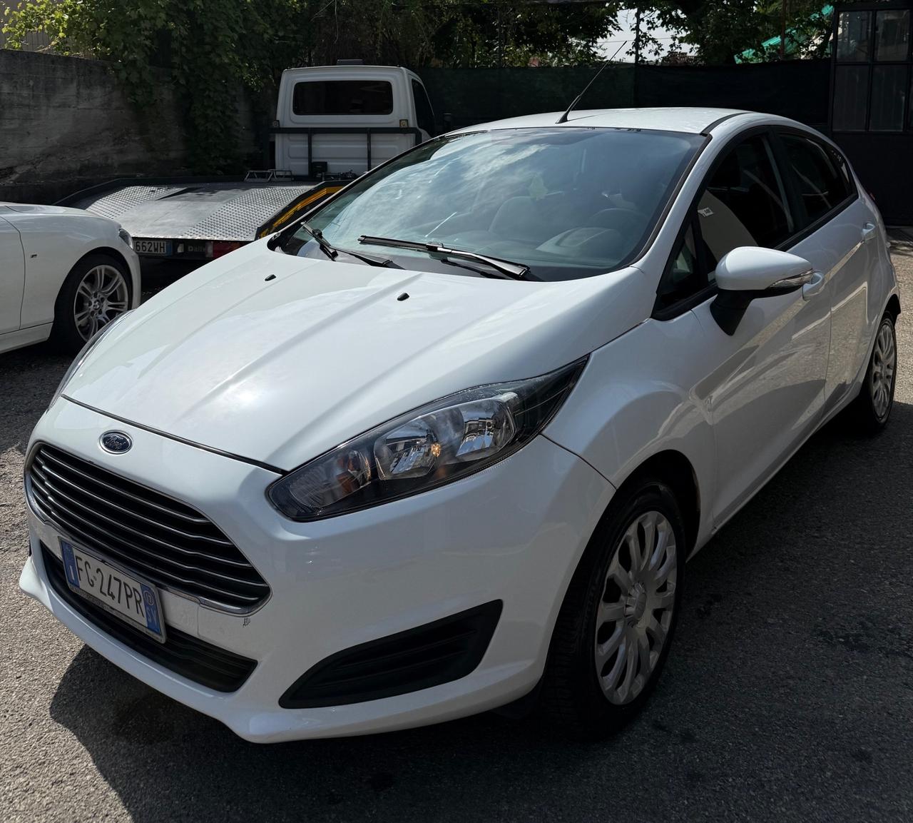 Ford Fiesta 1.2 82CV 5 porte Black & White Edition