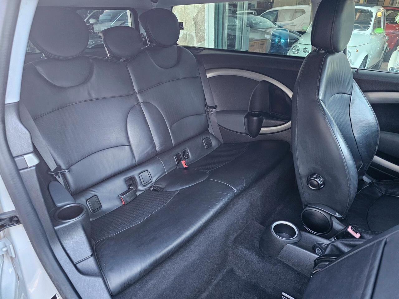 Mini Cooper D Clubman 1.6 16V