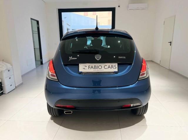 Lancia Ypsilon III 1.0 firefly hybrid Gold s&s 70cv