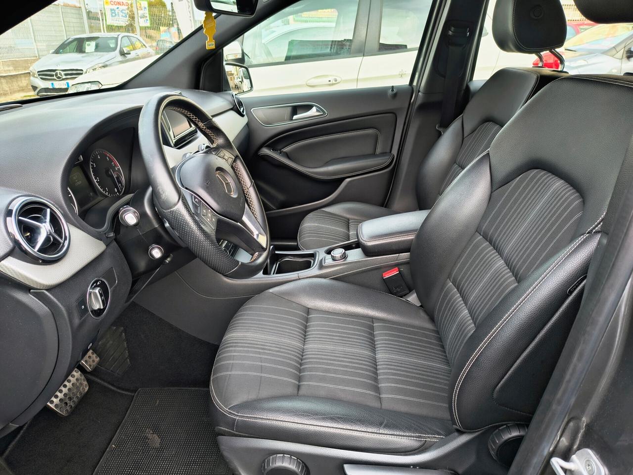 MERCEDES-BENZ CLASSE B AUTOMATICA 1.5 DIESEL PREMIUM 2014