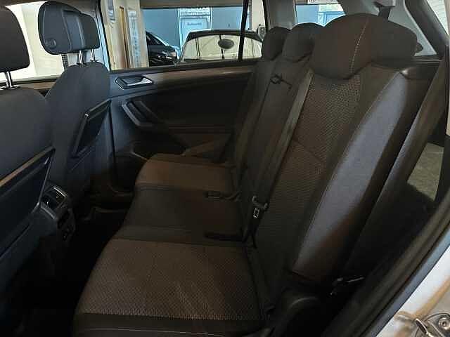 Volkswagen Tiguan Allspace 2.0 TDI SCR DSG Business BMT