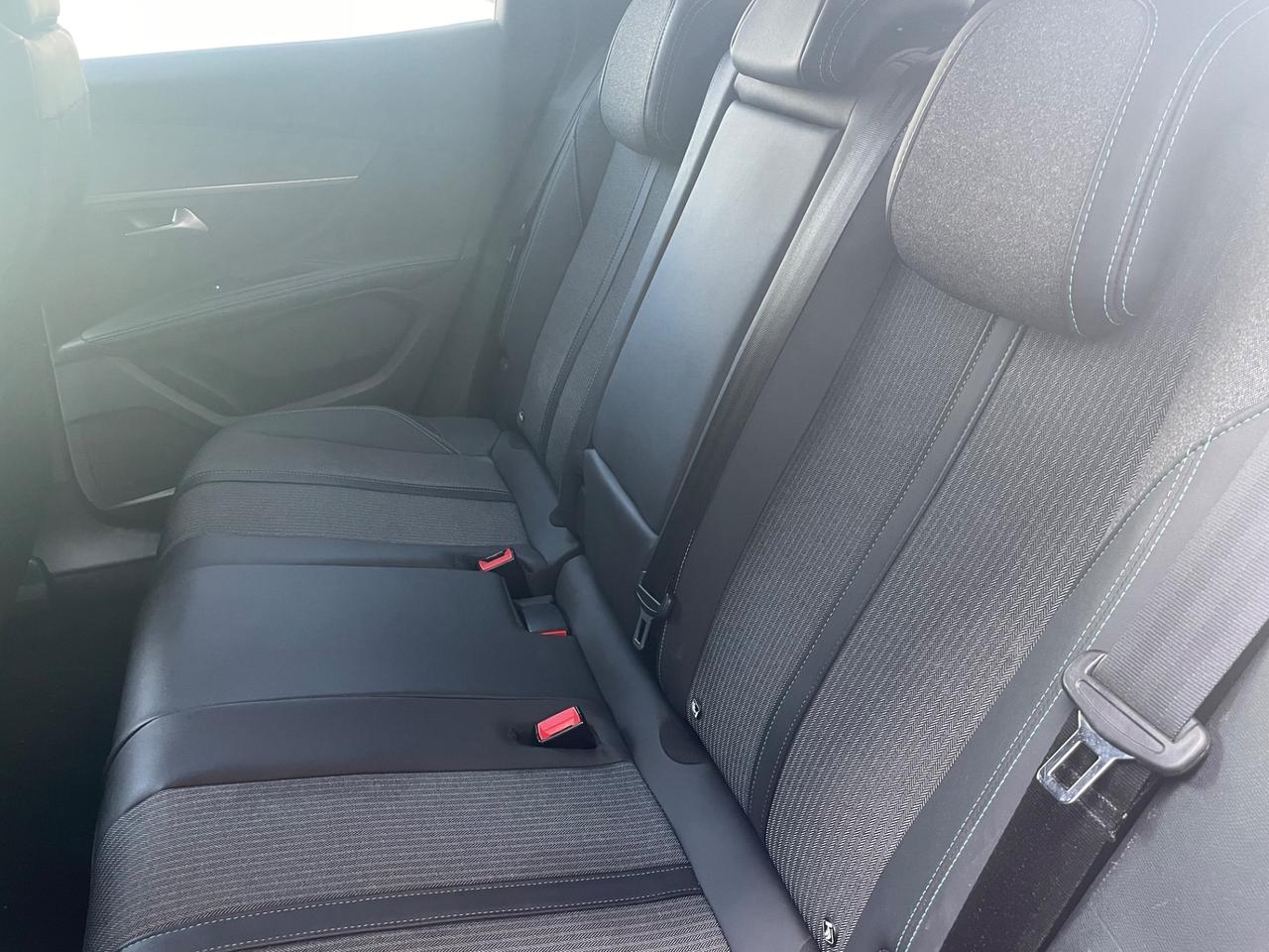 Peugeot 3008 BlueHDi 130 S&S Allure Pack