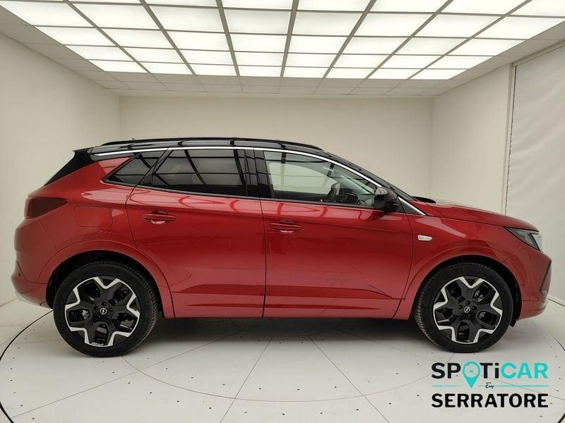 Opel Grandland ULTIMATE HYBRID 136 HP