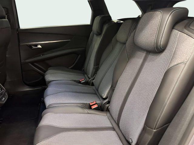 PEUGEOT 5008 Hybrid 136 e-DCS 6 Allure 7/Posti
