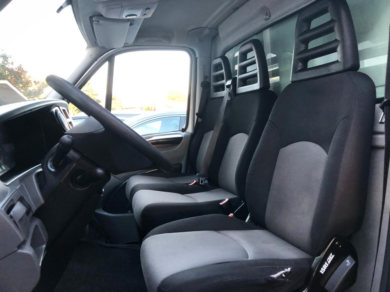 Iveco Daily 35C17L 3.0 Cabinato ! TELAIO PIEGATO ! CELLA FRIGO