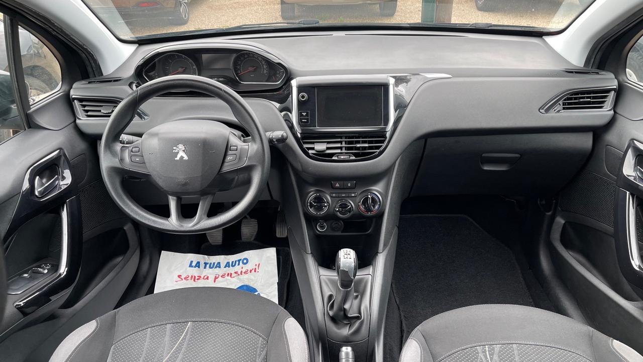 Peugeot 208 PureTech 82 5 porte Access