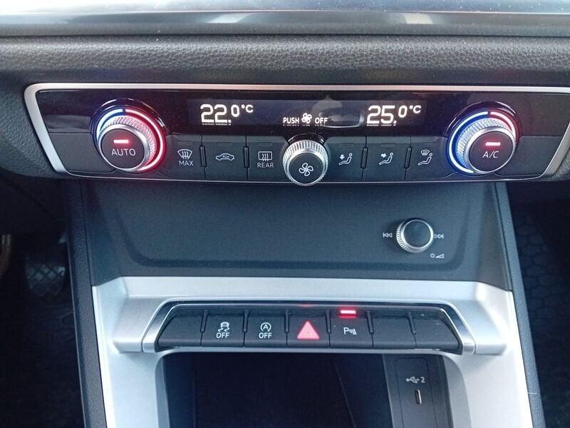 Audi Q3 Q3 35 TDI Business Advanced