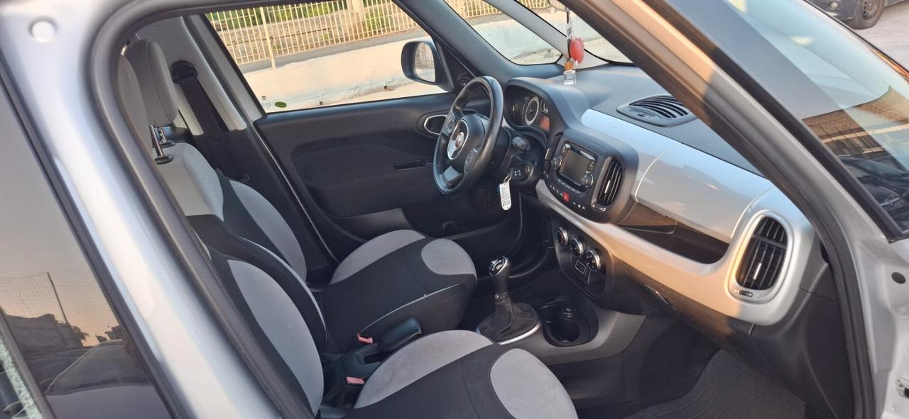 2017 CAMBIO automatico Fiat 500L 1.3 Multijet 95 CV Lounge