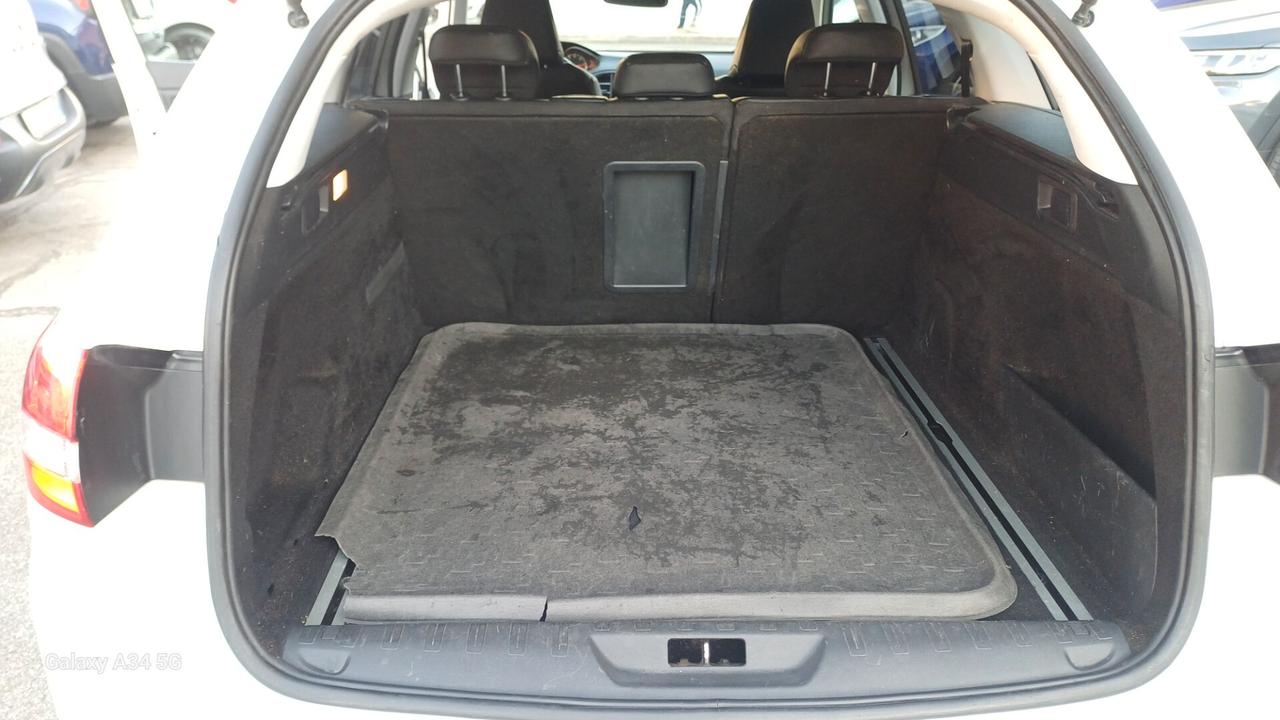 Peugeot 308 1.6 e-HDi 115 CV Stop&Start Allure