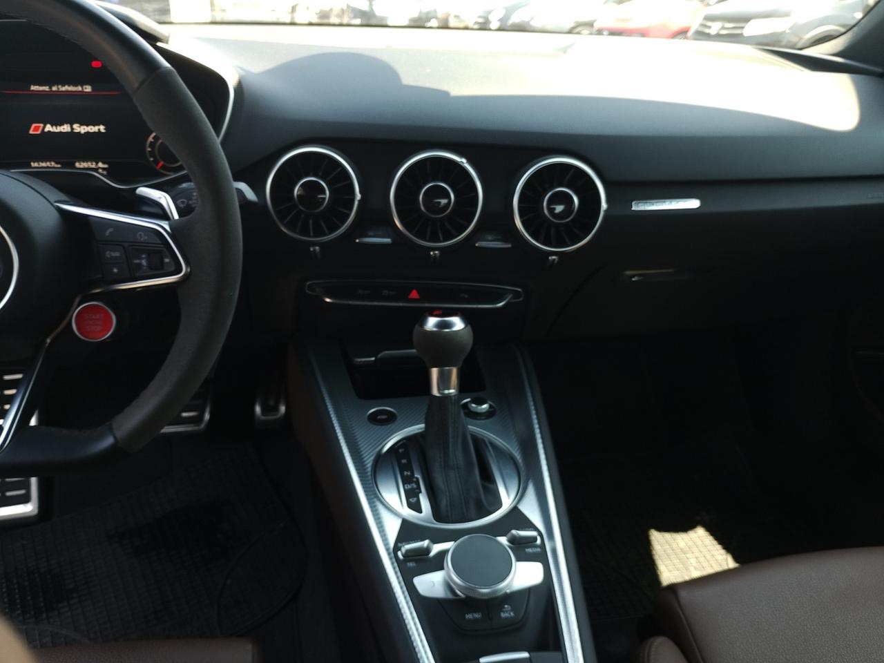 Audi TTRS Coupe 2.5 quattro s-tronic