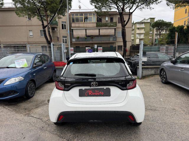 TOYOTA Yaris 1.5 Hybrid 5 porte Active Automatica