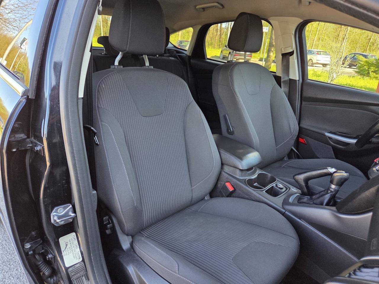 Ford Focus 1.6 120 CV GPL Titanium