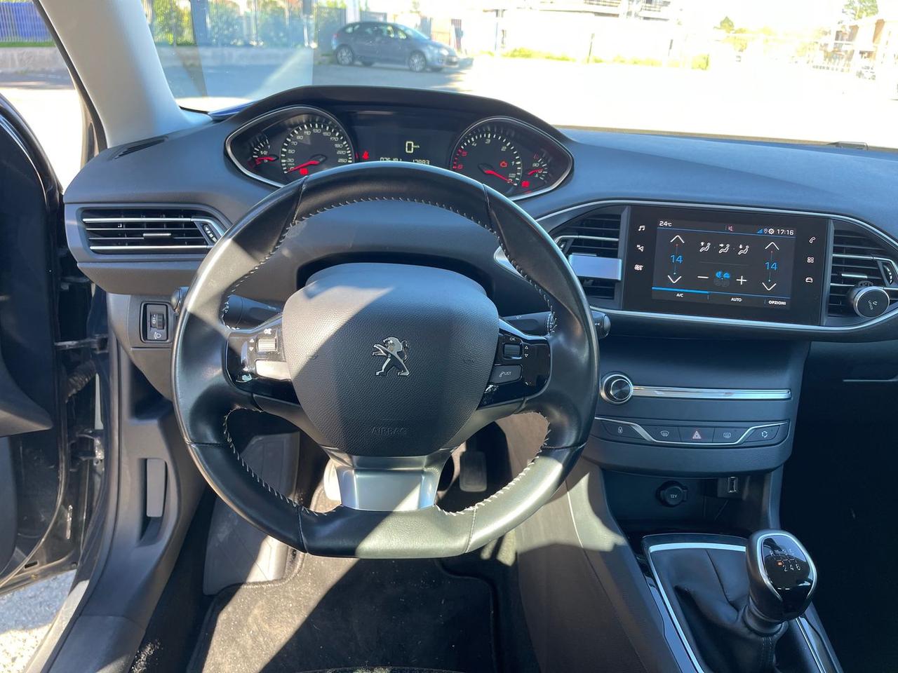 Peugeot 308 1.5 Blue HDI 100 Active #10305