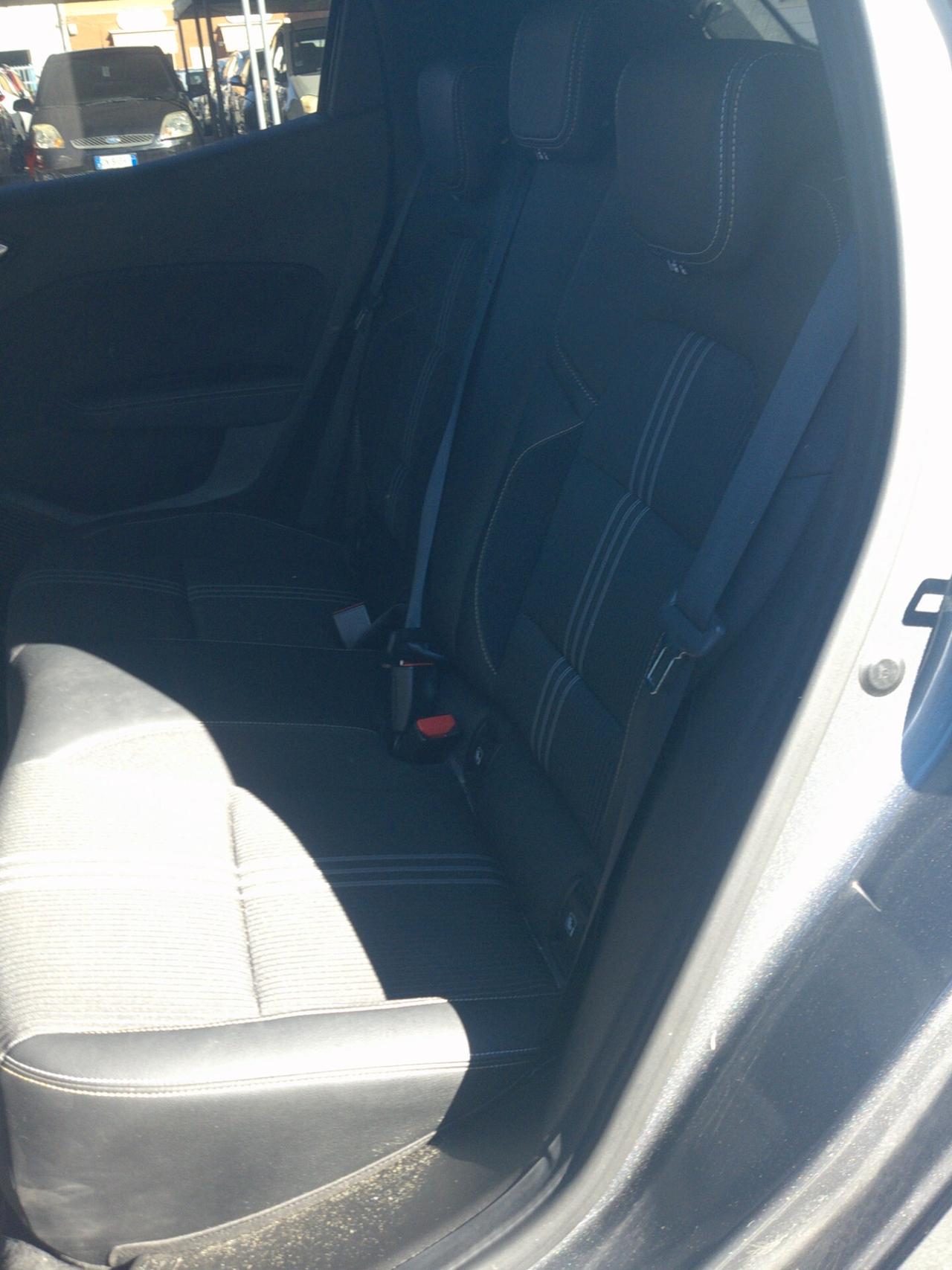 RENAULT CLIO 1.6 Full Hybrid 145cv 5 Porte Engineered